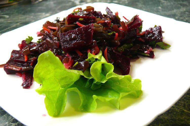 Салат из отварной свеклы по-итальянски с апельсиновым соусом Салат из отварной свеклы по-итальянски с апельсиновым соусом