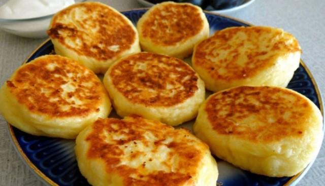 Безукоризненные сырники с румяной корочкой: вкусный завтрак за 20 минут. Пышные и воздушные! Безукоризненные сырники с румяной корочкой: вкусный завтрак за 20 минут. Пышные и воздушные!