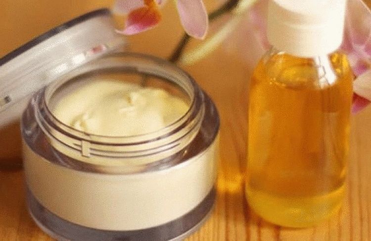Крем с йодом уберёт все морщинки! Рецепт вычитала в газете, сама пользуюсь!