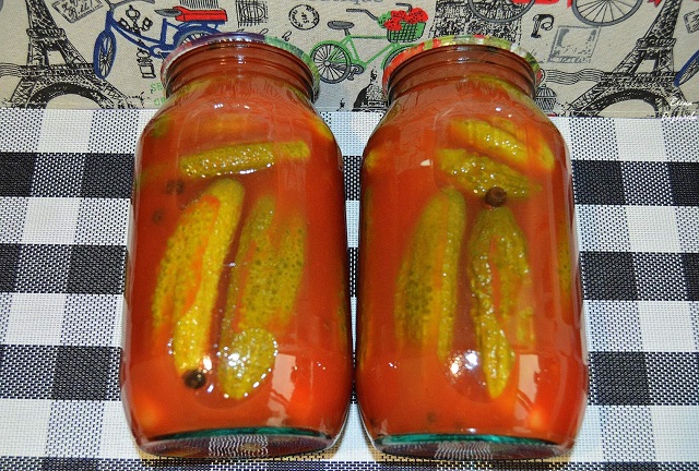 ОГУРЦЫ С ТОМАТНЫМ СОКОМ