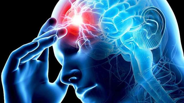 Основные причины, почему постоянно мерзнут ноги