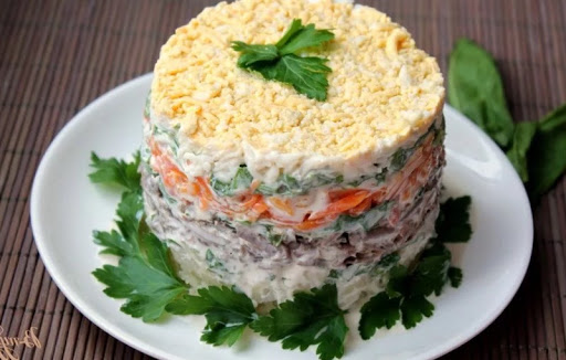 Рецепт вкусного салата из куриной печени Рецепт вкусного салата из куриной печени